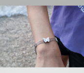 Náramek s motýlkem z chirurgické oceli CHON/122 Arconbijoux.cz